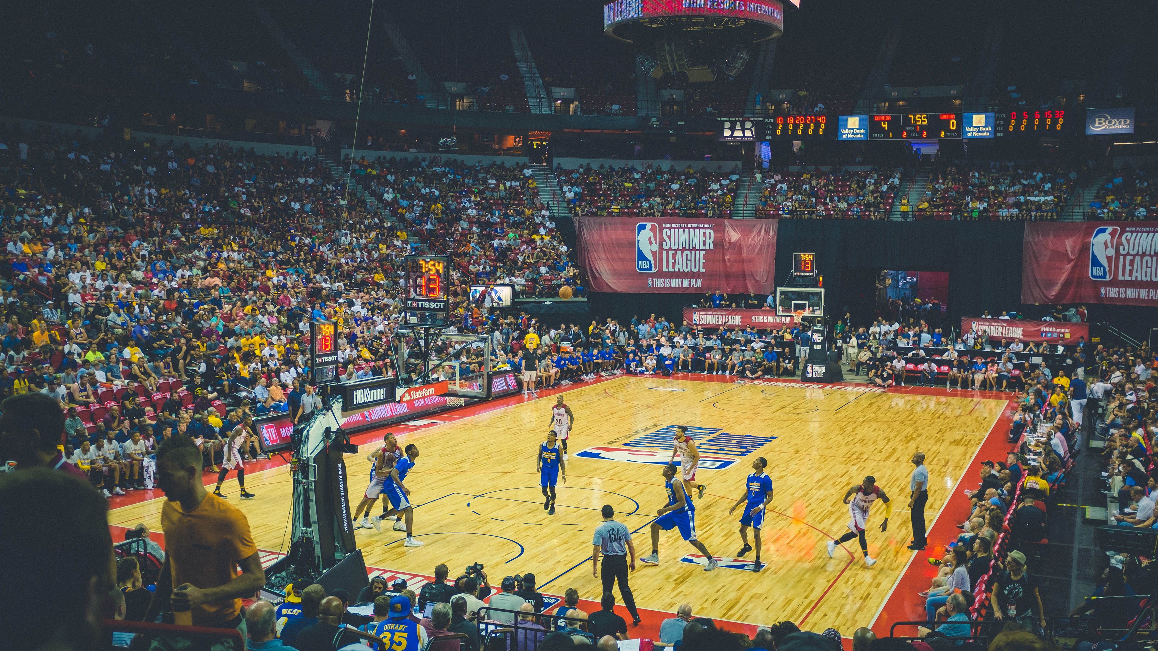 职业生涯的高光时刻：球员的心路历程，球员生涯渐入尾声